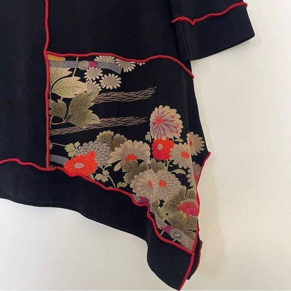 IC Connie K Lagenlook Asian Print Top Asymmetrical Artsy Black Red Blouse Medium - Picture 4 of 9